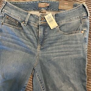 New with tags Torrid super soft Jeggings